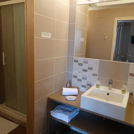 Logis Restaurant Du Valburgeois