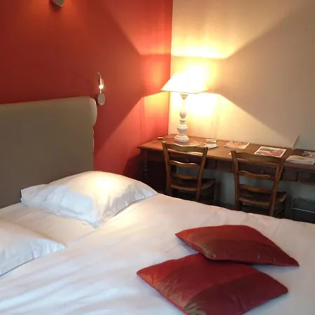 Logis Restaurant Du Valburgeois Hotel Sainte-Gauburge-Sainte-Colombe