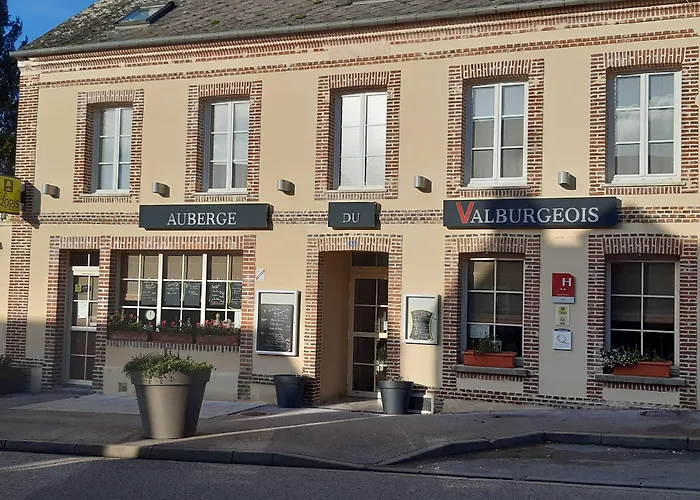 Hotel Logis Du Valburgeois Sainte-Gauburge-Sainte-Colombe