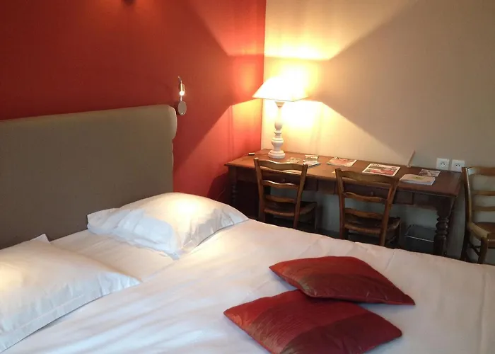 Logis Du Valburgeois Hotel Sainte-Gauburge-Sainte-Colombe